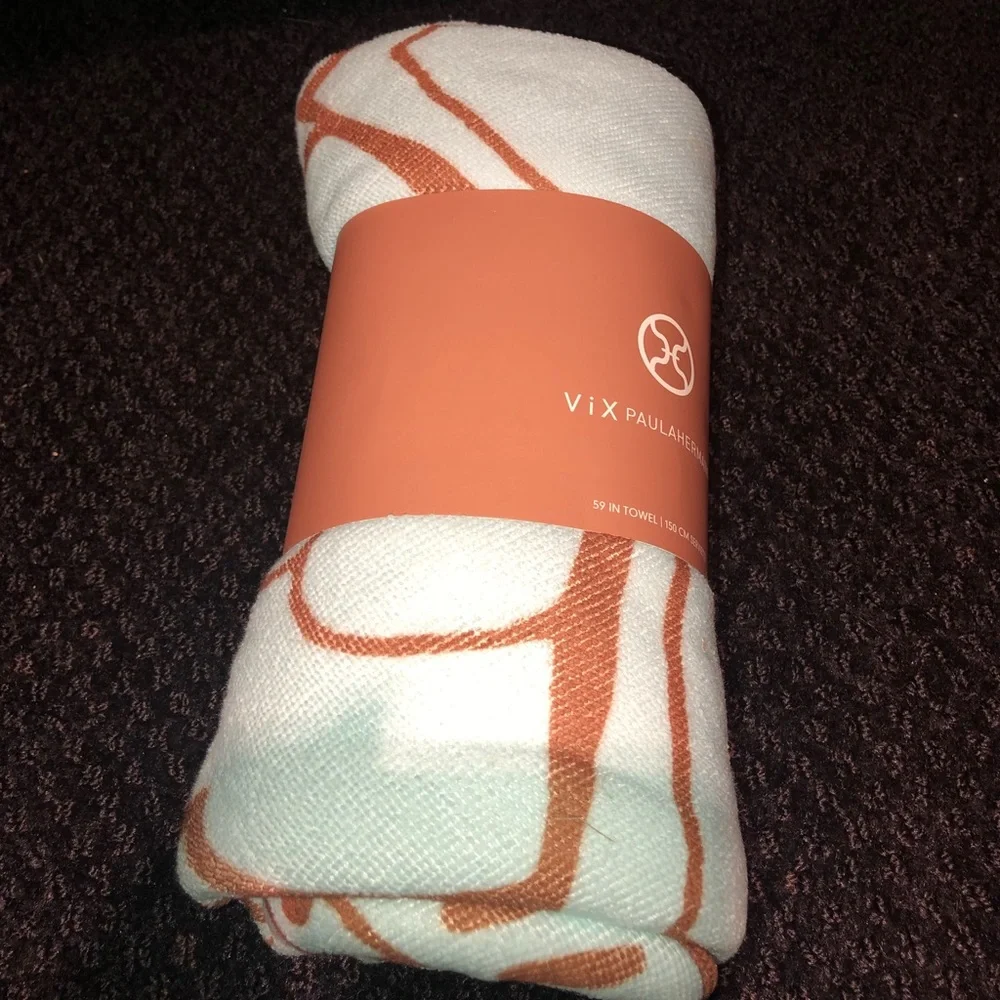 VIX BLUE LOTUS SHAPED TOWEL